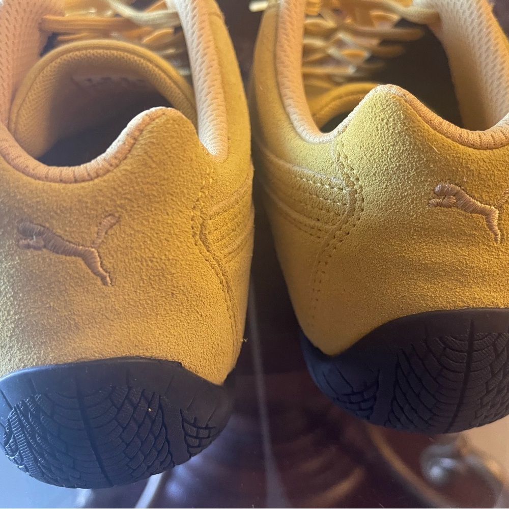 Puma - Picture 4 of 6